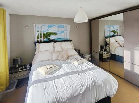 2 bedroom Flat for sale in North Parade, Skegness, PE25