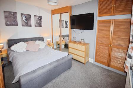 4 bedroom Terraced House for sale in Robin Hood Road, Skegness, PE25