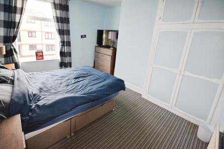 4 bedroom Terraced House for sale in Robin Hood Road, Skegness, PE25