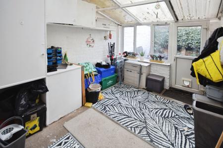 4 bedroom Terraced House for sale in Robin Hood Road, Skegness, PE25