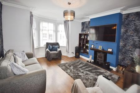 4 bedroom Terraced House for sale in Robin Hood Road, Skegness, PE25