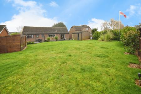 3 bedroom Detached bungalow for sale in Chapel Lane, Addelthorpe, PE24