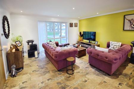 3 bedroom Detached bungalow for sale in Chapel Lane, Addelthorpe, PE24