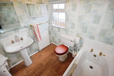 2 bedroom Park home for sale in Aylesbury Drive, Skegness, PE25