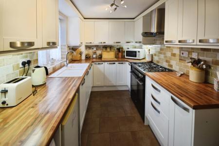 3 bedroom Semi-detached house for sale in Royal Arthur Close, Skegness, PE25