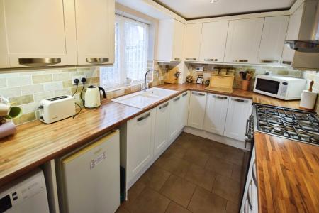 3 bedroom Semi-detached house for sale in Royal Arthur Close, Skegness, PE25
