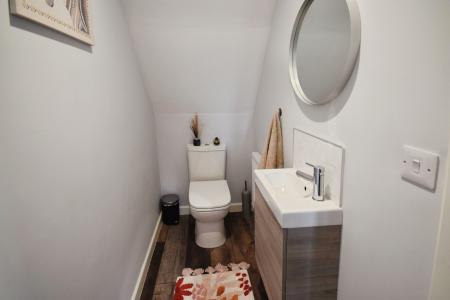 3 bedroom End of terrace house for sale in Greenland Square, Skegness, PE25