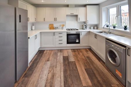 3 bedroom End of terrace house for sale in Greenland Square, Skegness, PE25