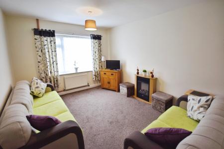 2 bedroom Bungalow for sale in Old Chapel Lane, Burgh Le Marsh, PE24