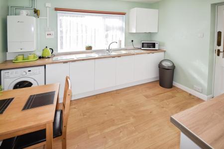 2 bedroom Bungalow for sale in Old Chapel Lane, Burgh Le Marsh, PE24