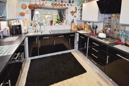 3 bedroom Detached bungalow for sale in Laythorpe Avenue, Skegness, PE25