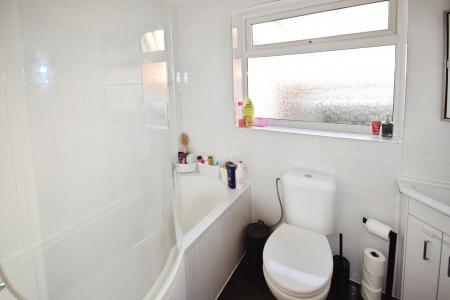 2 bedroom Detached bungalow for sale in Burlington Road, Skegness, PE25