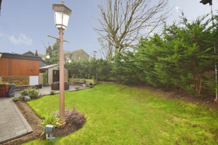 4 bedroom Detached house for sale in Scarbrough Avenue, Skegness, PE25