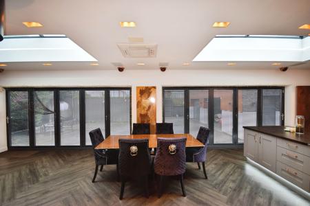 4 bedroom Detached house for sale in Scarbrough Avenue, Skegness, PE25