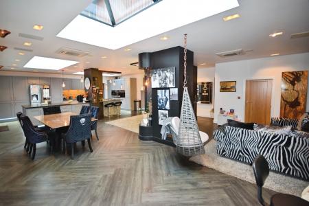 4 bedroom Detached house for sale in Scarbrough Avenue, Skegness, PE25