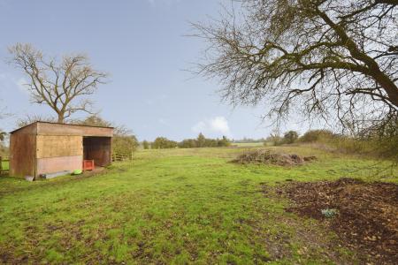 6 bedroom Detached house for sale in Gunby Road, Orby, PE24