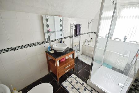 6 bedroom Detached house for sale in Gunby Road, Orby, PE24