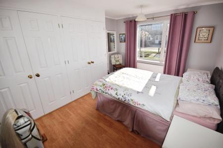 3 bedroom Bungalow for sale in Sea Lane, Friskney, PE22
