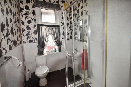 8 bedroom Guest House for sale in 103 Drummond Road, Skegness, PE25