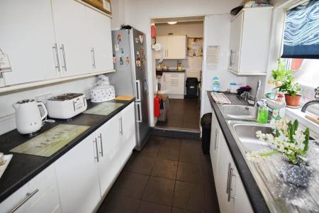 8 bedroom Guest House for sale in 103 Drummond Road, Skegness, PE25