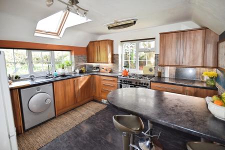 3 bedroom Detached house for sale in Storeys Lane, Burgh Le Marsh, PE24