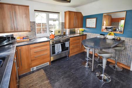 3 bedroom Detached house for sale in Storeys Lane, Burgh Le Marsh, PE24