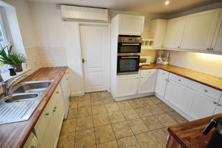 3 bedroom Detached bungalow for sale in Sea Road, Chapel St Leonards, PE24