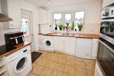 3 bedroom Detached bungalow for sale in Sea Road, Chapel St Leonards, PE24