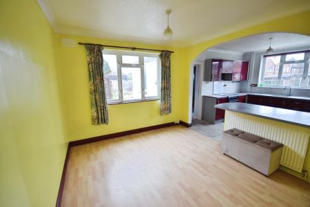 3 bedroom Semi-detached house for sale in Lincoln Green, Skegness, PE25