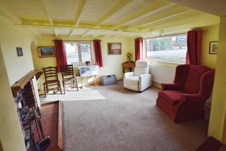 2 bedroom Semi-detached house for sale in Church Lane, Croft, PE24