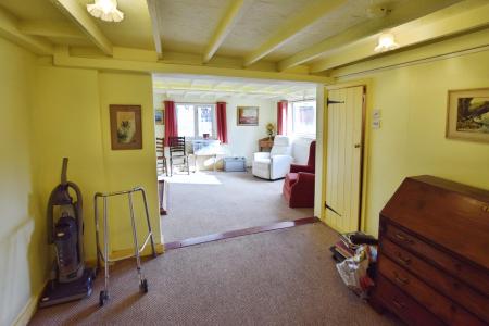 2 bedroom Semi-detached house for sale in Church Lane, Croft, PE24