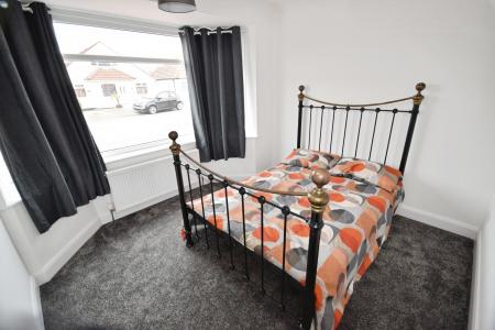 2 bedroom Detached bungalow for sale in Dormy Avenue, Skegness, PE25
