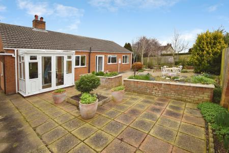 3 bedroom Bungalow for sale in Low Road, Friskney, PE22