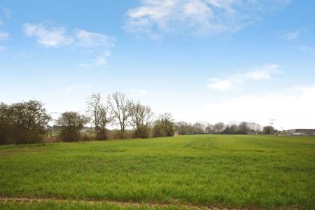 3 bedroom Bungalow for sale in Low Road, Friskney, PE22