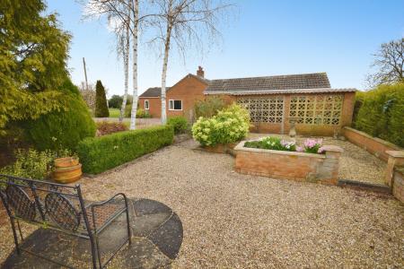 3 bedroom Bungalow for sale in Low Road, Friskney, PE22