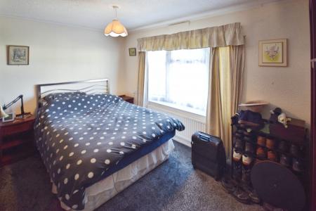 2 bedroom Park home for sale in Kingfisher Drive, Skegness, PE25