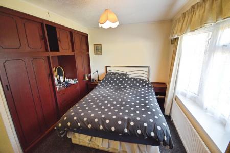 2 bedroom Park home for sale in Kingfisher Drive, Skegness, PE25