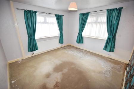 2 bedroom Bungalow for sale in Dormy Avenue, Skegness, PE25