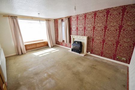 2 bedroom Bungalow for sale in Dormy Avenue, Skegness, PE25