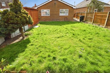 2 bedroom Bungalow for sale in Dormy Avenue, Skegness, PE25