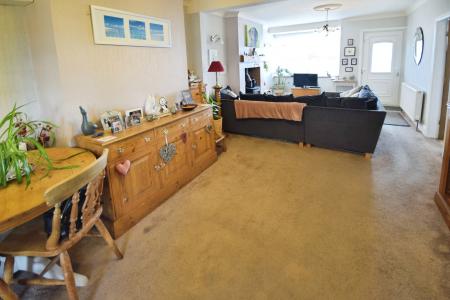 3 bedroom Bungalow for sale in Croft Bank, Skegness, PE24