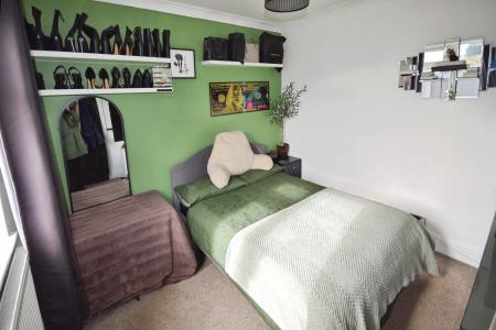 3 bedroom Bungalow for sale in Croft Bank, Skegness, PE24