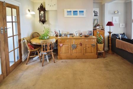3 bedroom Bungalow for sale in Croft Bank, Skegness, PE24