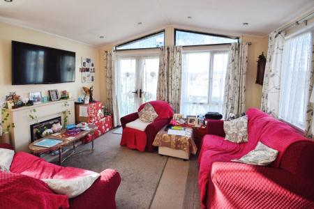 2 bedroom Caravan for sale in Catchwater Meadow Orby Road, Burgh Le Marsh, PE24