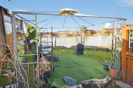 2 bedroom Caravan for sale in Catchwater Meadow Orby Road, Burgh Le Marsh, PE24