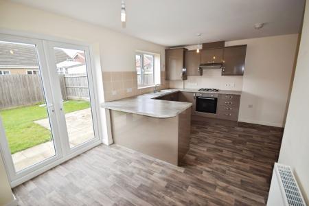 3 bedroom Semi-detached house for sale in Braceby Road, Skegness, PE25