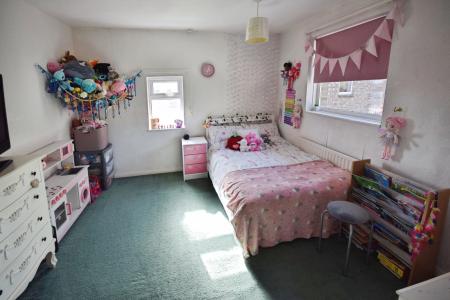 3 bedroom Semi-detached house for sale in Old Market Avenue, Spilsby, PE23