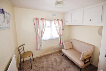 2 bedroom Park home for sale in Sunnyside Park, Skegness, PE25