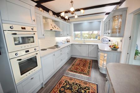 3 bedroom Detached house for sale in Bratoft Lane, Burgh Le Marsh, PE24