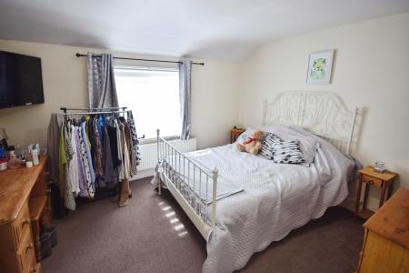 5 bedroom Flat for sale in High Street, Hogsthorpe, PE24